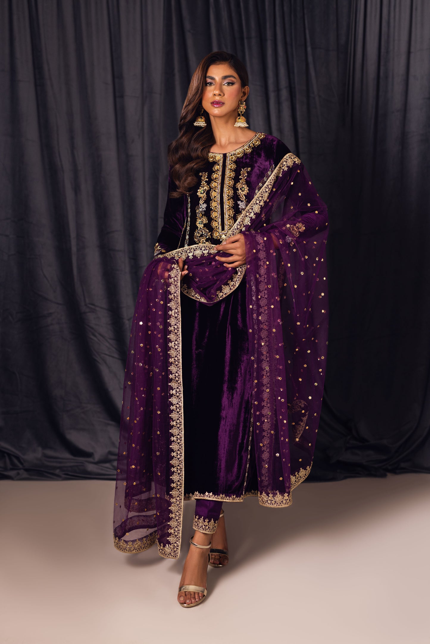 Inaya Velvet Shirt and Dupatta