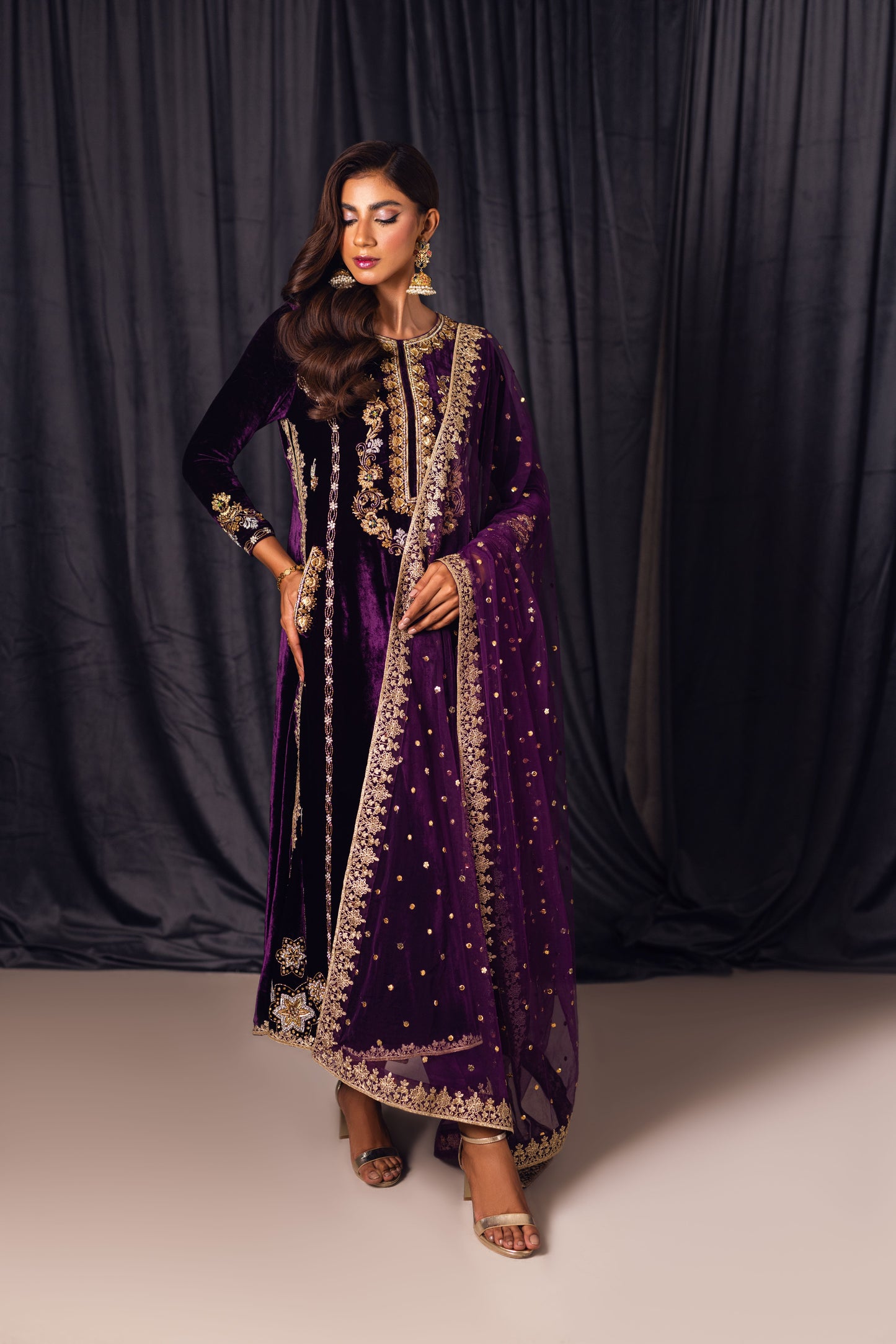 Inaya Velvet Shirt and Dupatta